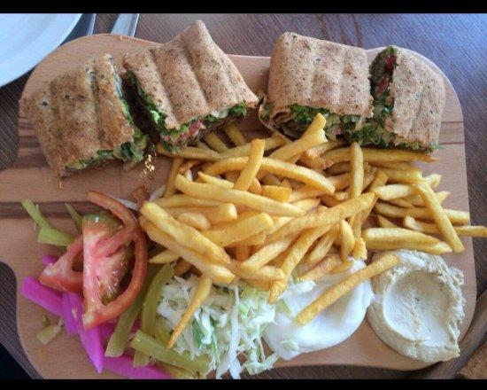 Basha comida libanesa e vegetariana